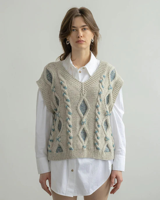 Laimė  Alpaca Wool & Cotton Vest - Embroidered Grey
