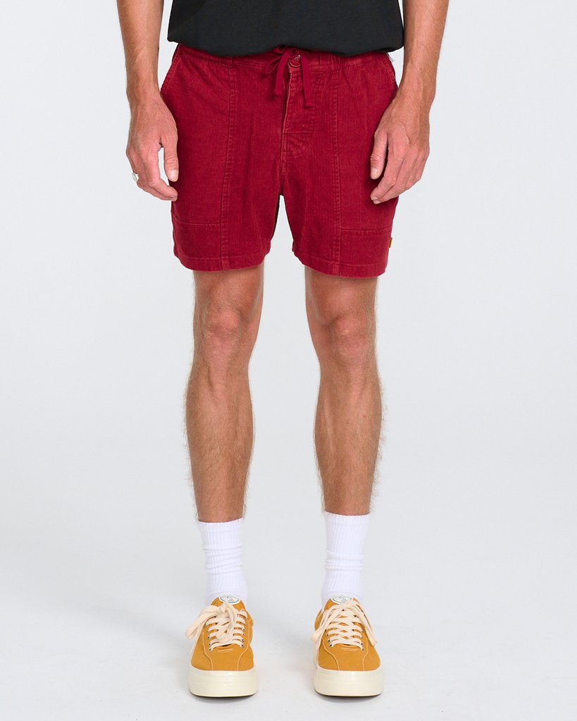 All Day Walkshort - Washed Red